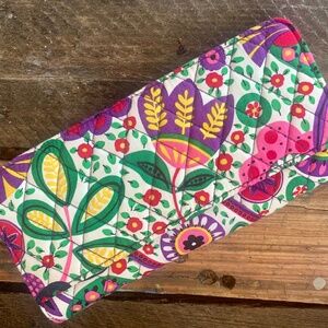 Vera Bradley wallet